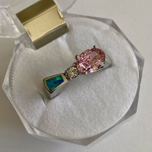 SECRETS OF A GEM STERLING SILVER RING